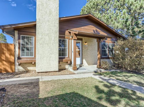 3854 Evanston St, Aurora CO  80014-4033 exterior