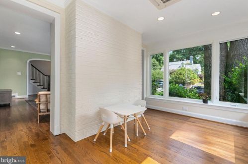 1516 Live Oak Dr, Silver Spring MD 20910-1543 exterior