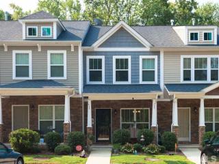 8765 Cypress Grove Run, Raleigh, NC 27612-1936