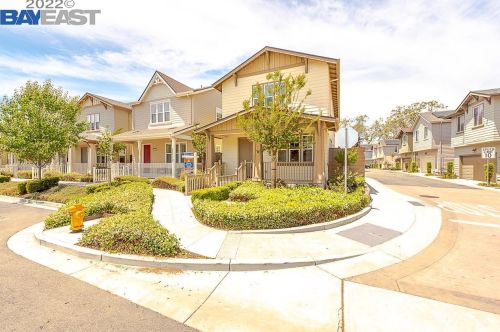336 C St, Hayward, CA 94541-6332