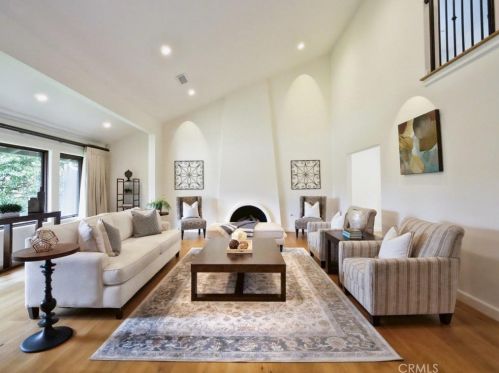 6931 Vallon Dr, Palos Verdes Estates, CA 90275-5307
