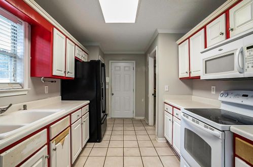 154 Parkside Dr, Stockbridge GA  30281-6902 exterior