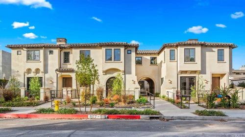 907 Arcadia Ave, Arcadia, CA 91007-7102