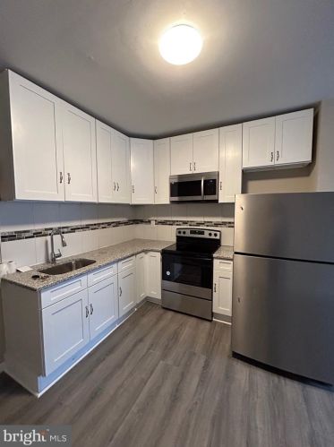 2602 30th St, Philadelphia PA  19132-3033 exterior