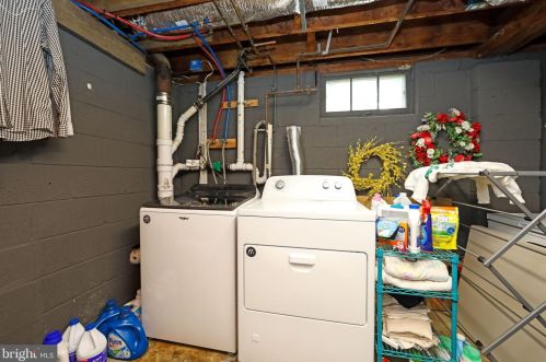 1161 Concord Dr, Haddonfield NJ 08033-3502 exterior