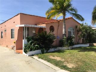 6424 Hereford Dr, Los Angeles CA  90022-5426 exterior