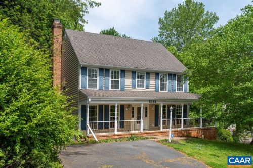 1661 Robin Hill Ct, Charlottesville, VA 22901-0900