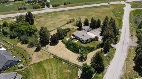 1350 200, Wellsville UT 84339-9703 exterior