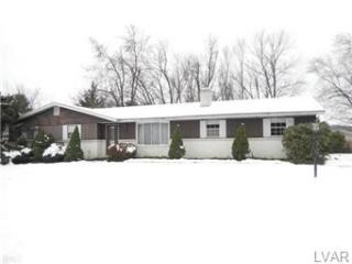 1528 Highland Dr, Bethlehem PA  18015-5634 exterior