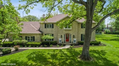 70 Horseshoe Ln, Lemont IL  60439-9118 exterior