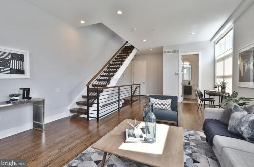 431 20 St, Philadelphia PA 19144-2401 exterior