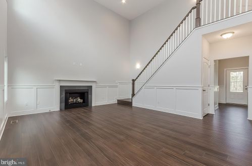 1001 Keith Dr, Summit Point, WV 25446