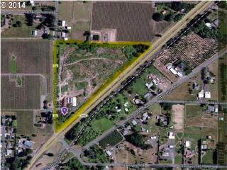 9660 Fox Farm Rd, Dundee, OR 97115-9117