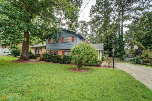 175 Greenbriar Ct, Conyers, GA 30094-4214