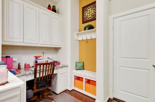 6639 Deleon St, Irving TX  75039-3437 exterior