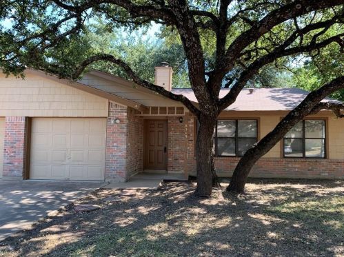 8315 Cahill Dr, Austin TX  78729-7227 exterior