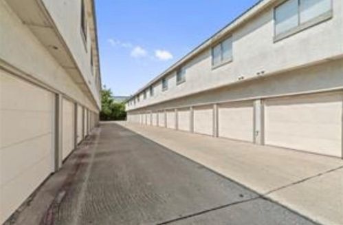 13217 Emily Rd, Dallas TX 75240-8987 exterior