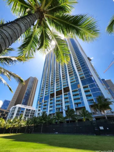1000 Auahi St, Honolulu HI  96814-4105 exterior