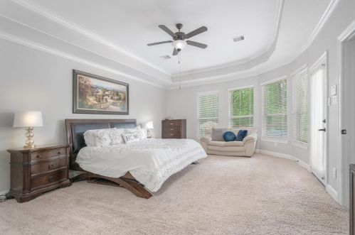 1828 Lily Meadows Dr, Conroe TX  77304-2949 exterior