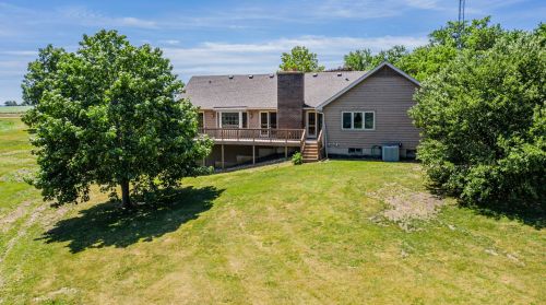 2974 Welland Rd, Rollo, IL 60518-7019