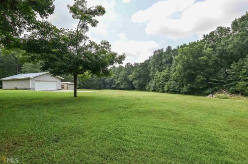 246 Burson Ave, Bogart, GA 30622-1590