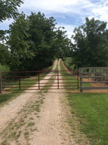 12056 Farm Road 1100, Purdy, MO 65734-8835