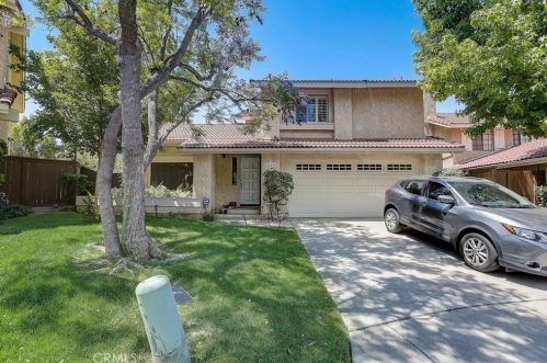 6802 Cedarbark Ct, Calabasas, CA 91377-3970