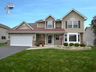 602 Crystal Dr, Joliet, IL 60404-6093