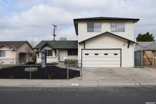 1061 Marion St, Manteca, CA 95337-5321