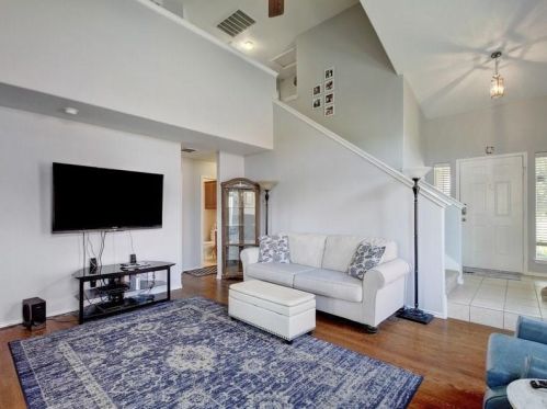 244 Caddis Cv, Uhland TX  78640-8003 exterior