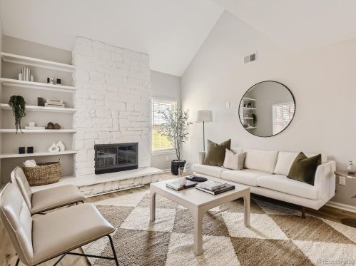 13376 Asbury Dr, Aurora CO  80014-4305 exterior