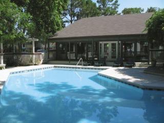 2102 51st St, Tulsa OK  74105-7718 exterior