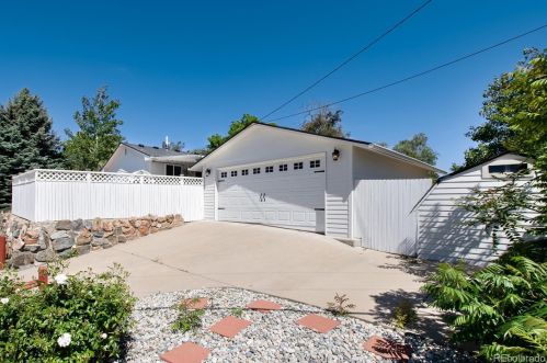 1080 Briarwood Dr, Denver CO exterior