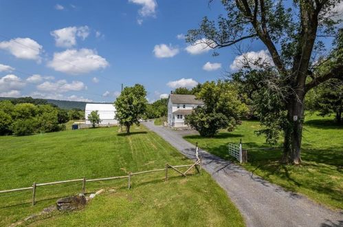 545 Abel Colony Rd, Wind Gap PA  18091-9506 exterior