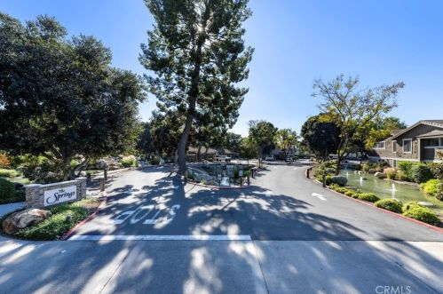 174 Streamwood, Irvine CA  92620-1965 exterior