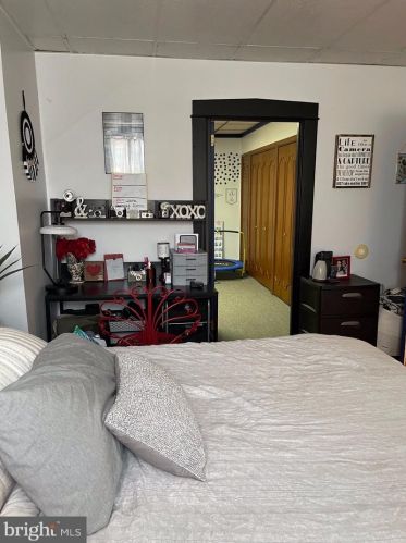 217 Walnut St, Lancaster PA  17602-2438 exterior