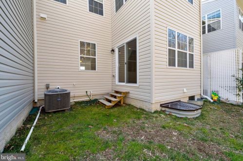 665 English Ivy Way, Aberdeen MD  21001-2672 exterior