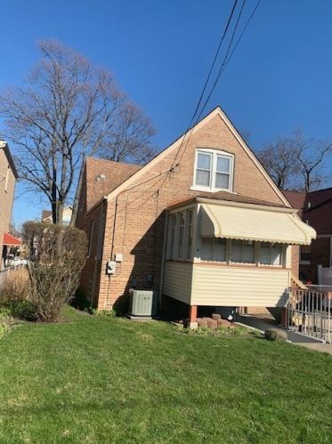 10040 Sangamon St, Chicago, IL 60643-2227