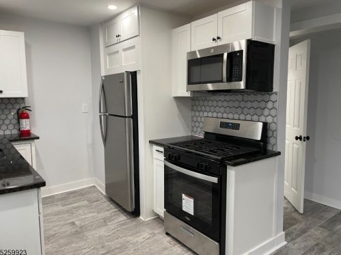 155 Main St, Rahway NJ  07065-4105 exterior