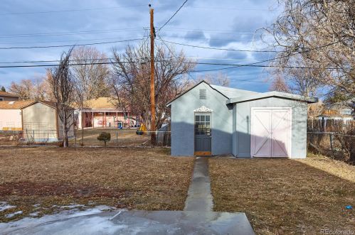840 Ursula St, Denver CO  80011-6656 exterior