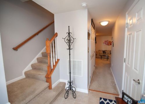 1997 Asheville Dr, Charlottesville, VA 22911-3570