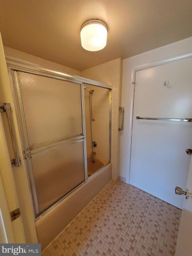 3623 Leisure World Blvd, Silver Spring MD 20906-1716 exterior