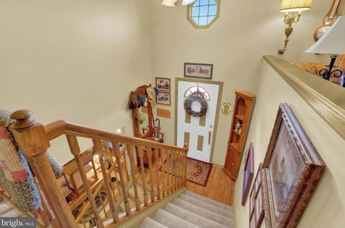 1883 Brandywine Ln, York, PA 17404-6441