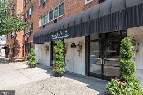 2101 Chestnut St, Philadelphia PA  19103-3197 exterior