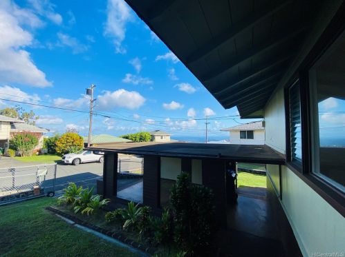 2722 Peter St, Honolulu HI  96816-2016 exterior