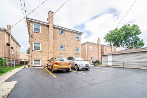 6620 Higgins Ave, Chicago IL  60656-2169 exterior