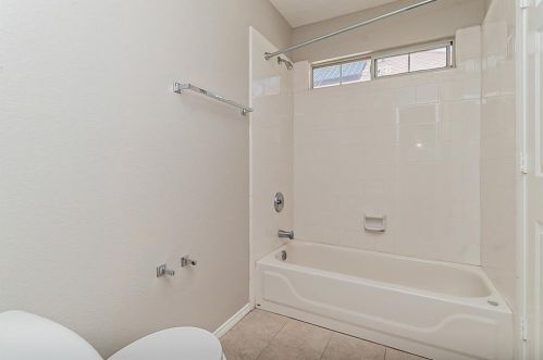 4621 Parkview Ln, Fort Worth TX  76137-5457 exterior
