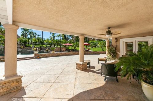 18003 Green Orchard Pl, Riverside CA  92508-8743 exterior