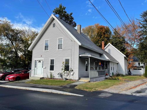 72 Clinton St, Laconia, NH 03246-2508