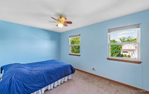 1168 Chalet Dr, Carol Stream IL  60188-3972 exterior